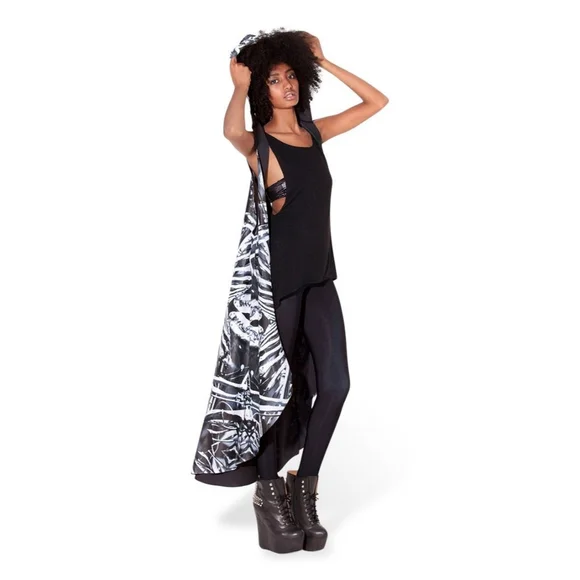 Black Milk bone machine hooded cape *rare* OSFA - Picture 3 of 7